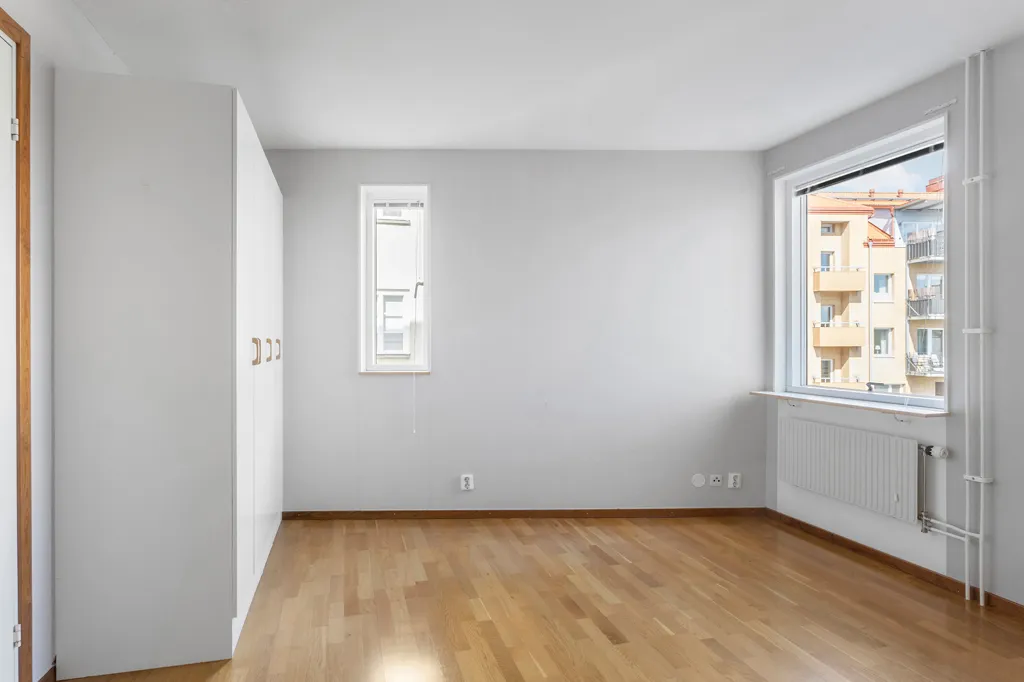 Pièces - Apartment with Balcony in Eskilstuna
