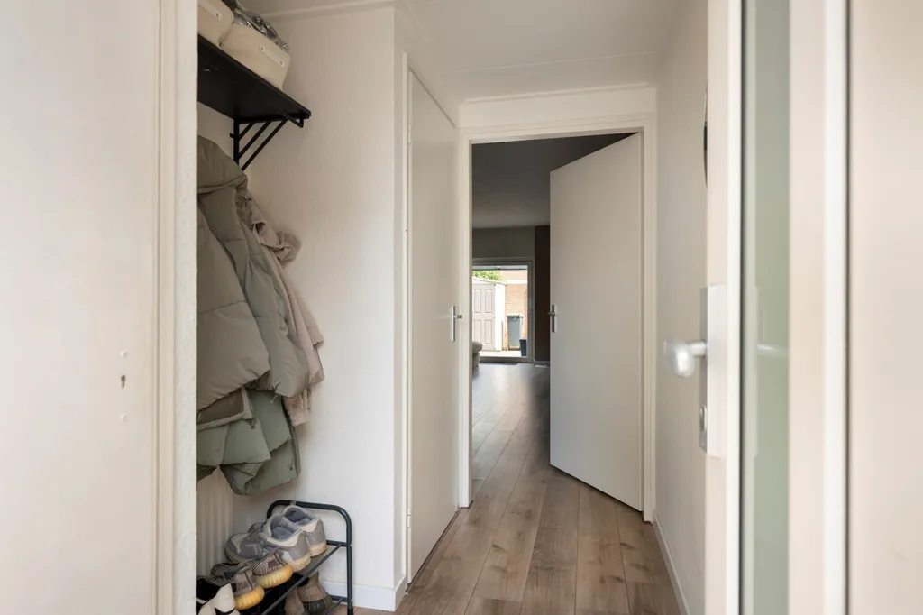 Entrée - Ground Floor Apartment with Garden in Born