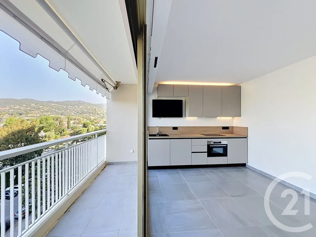 Rõdu - Studio with Balcony in Cannes Marina, Mandelieu