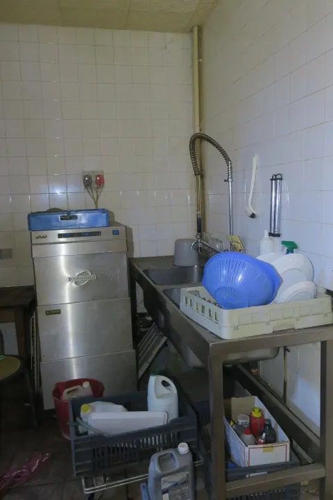 Buanderie - Immeuble à Rénover avec Local Commercial à Urcay