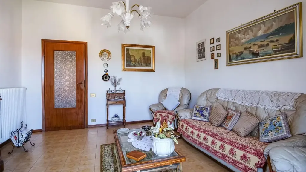 Living Room - Apartment with Balcony in Vecchiano Centre
