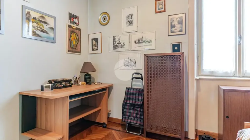 Kabinet - Duplex with Balcony in Milan