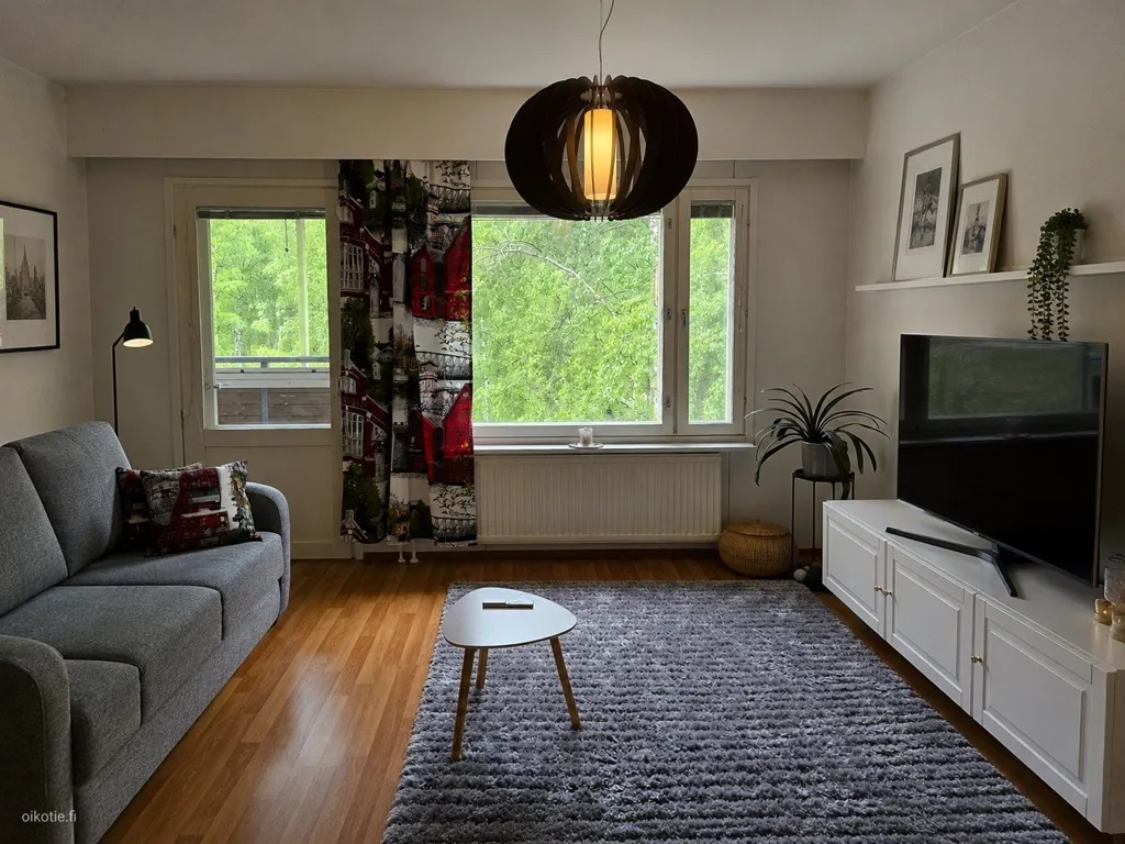 Séjour - Furnished Flat with Balcony in Oulu