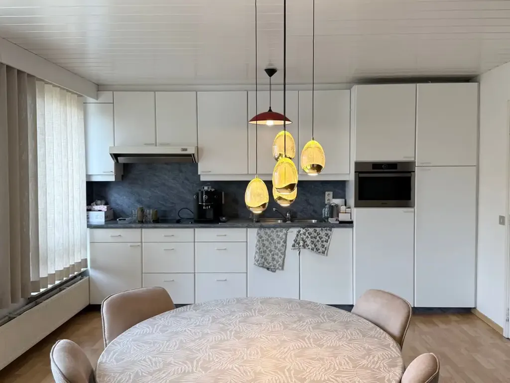 Salle à manger - Appartement avec Airconditioning au Centre de Mol