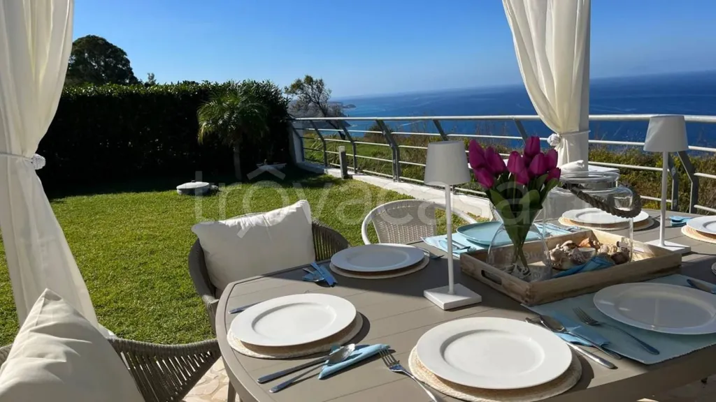 Terrasse - Bifamiliar Villa with Sea View in Zambrone