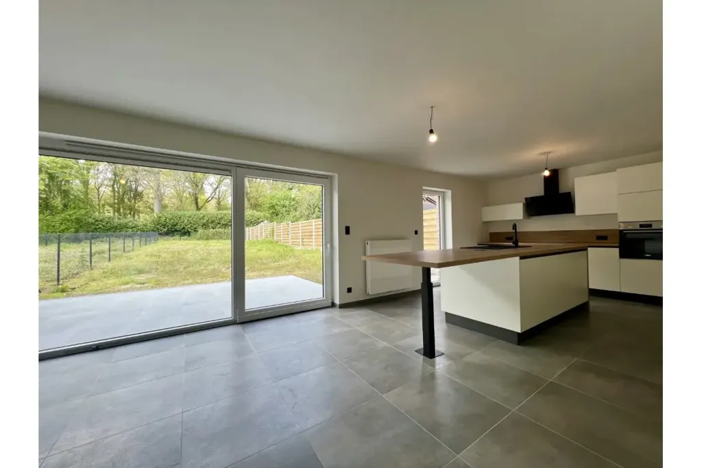 Köök - Luxury Villa with Solar Panels in 2024