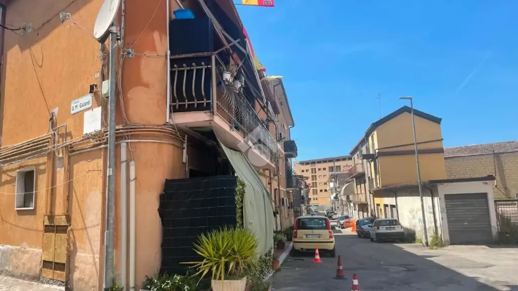 Extérieur - Apartment with Balcony in Benevento