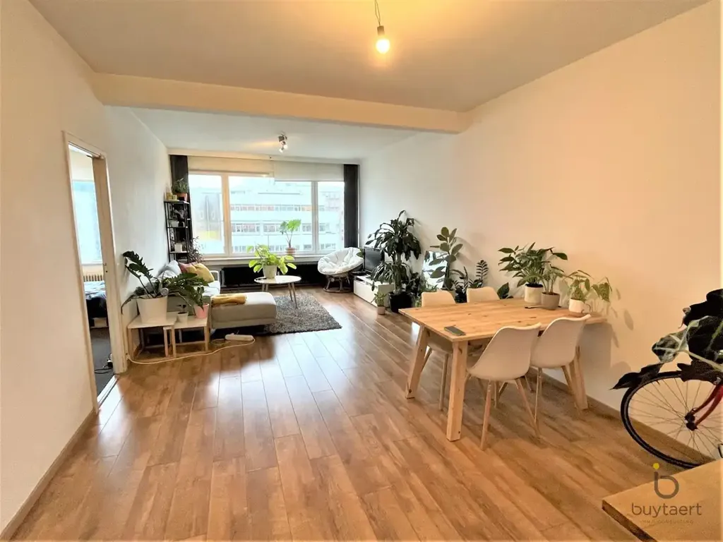 Söögituba - Apartment with Terrace near the Eilandje