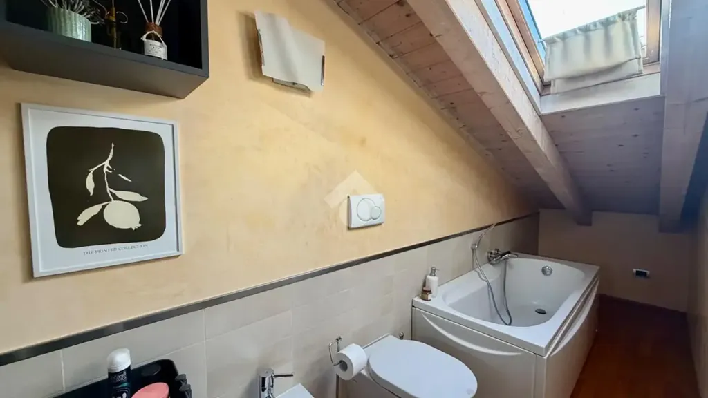 Vannitoad - Loft with Terrace in Sona