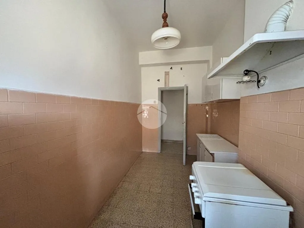 Lavadero - 3-Room Apartment with Balcony in Viterbo