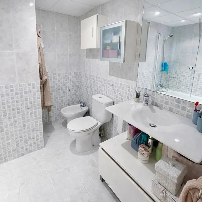 Vannitoad - Luxury Flat with Balcony in Valencia