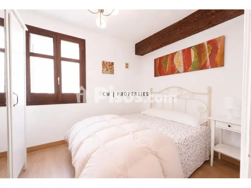 Chambres - Apartment with Balcony in Valencia's El Carmen