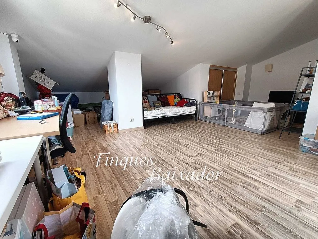 Rooms - Luxury Penthouse with Pool in Castelldefels