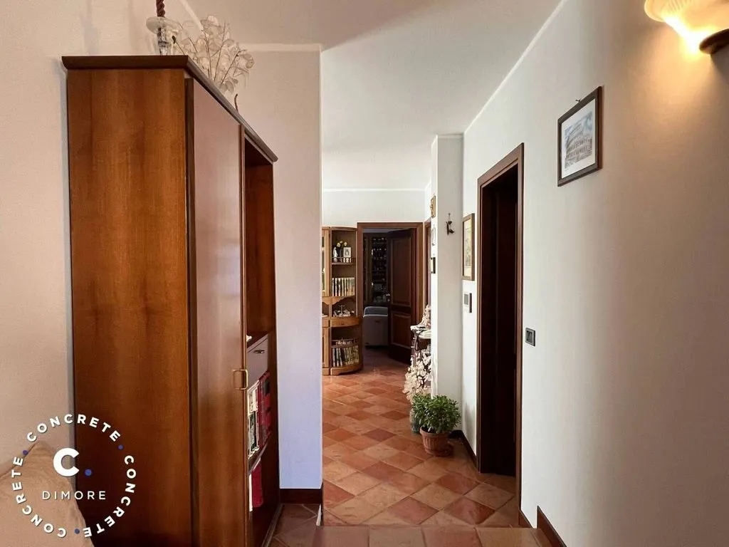 Esik - Luxury Bifamiliar Villa with Private Garden in Chieri