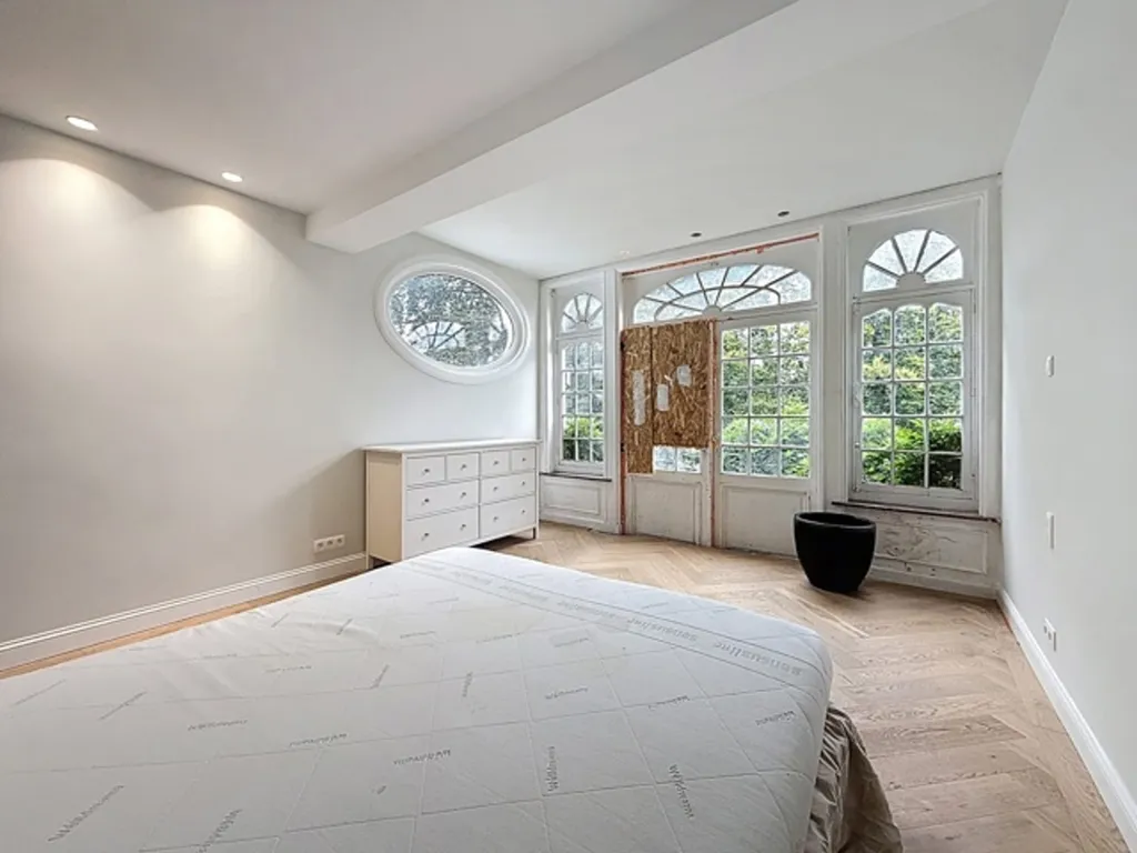 Chambres - Duplex avec Jardin dans le Quartier Louise