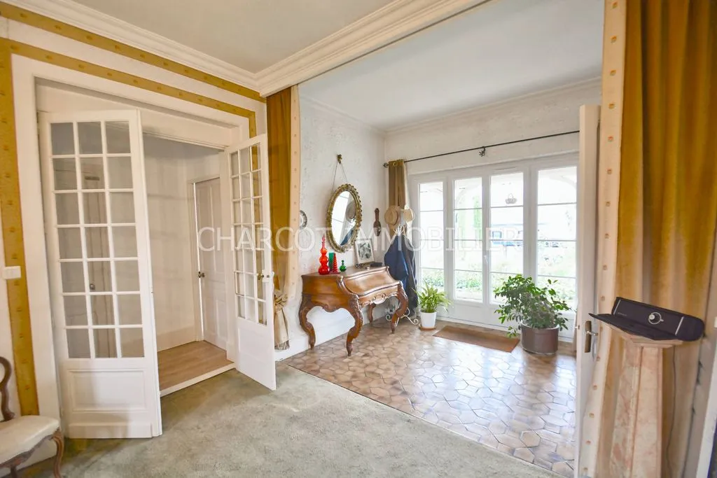 Ingresso - Luxury House with Pool in Lyon