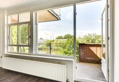 Pièces - Bovenwoning with 2 Bedrooms in Amsterdam