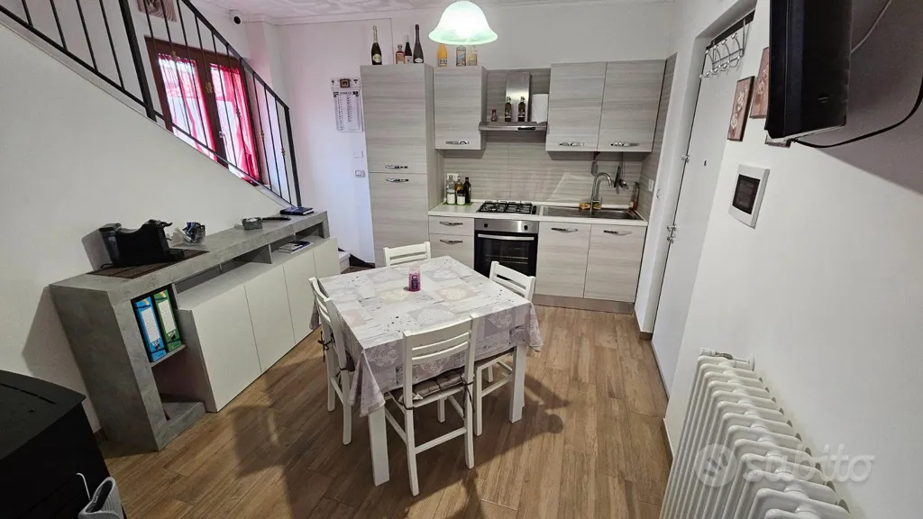 Salle à manger - Duplex with Private Entrance in S. Angelo di Bagno