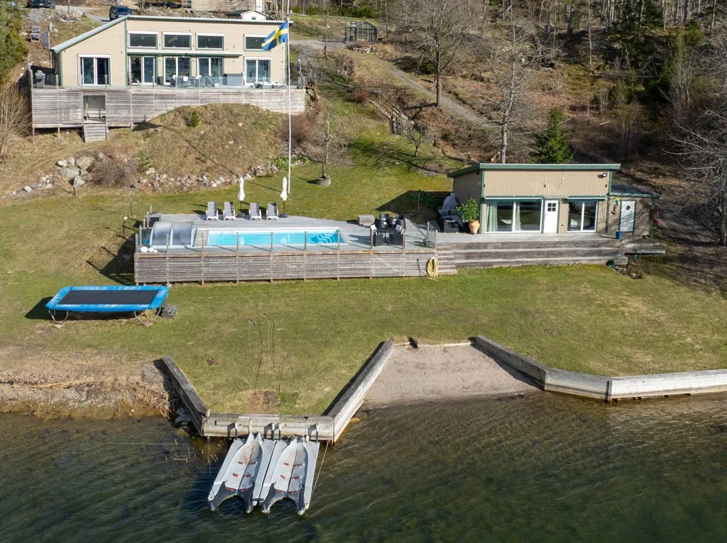 Õhuvaade - Scenic Villa with Pool in Southern Archipelago