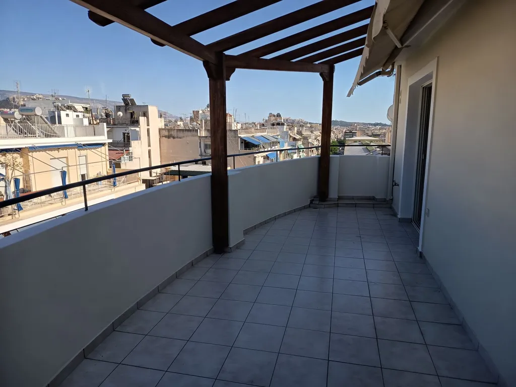 Balcony - Apartment with Balcony View in Athens