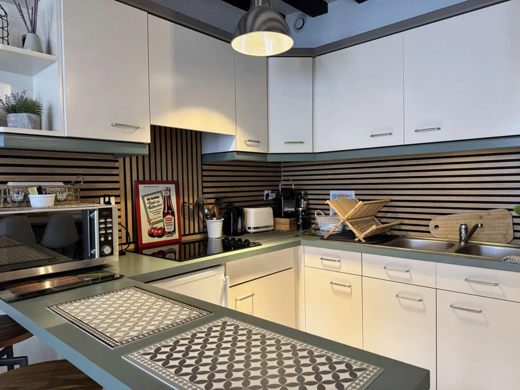 Cuisine - Appartement Meublé dans l’Hypercentre de Troyes