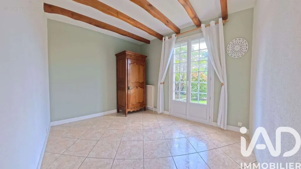 Maison 5 pièces à Magny-En-Vexin