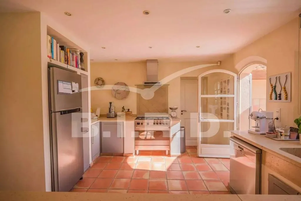 Köök - Luxury Villa with Pool in Grimaud