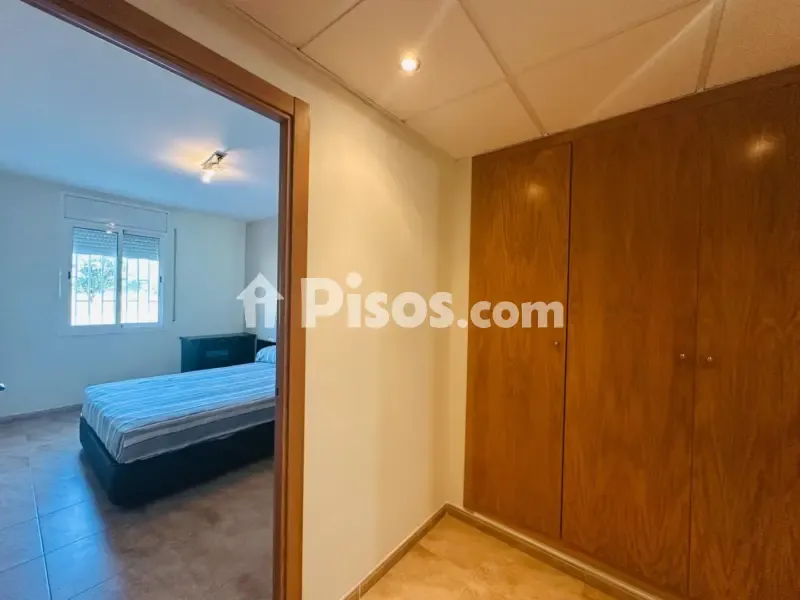 Magamistoad - Ground Floor Flat with Balcony in Masdenverge