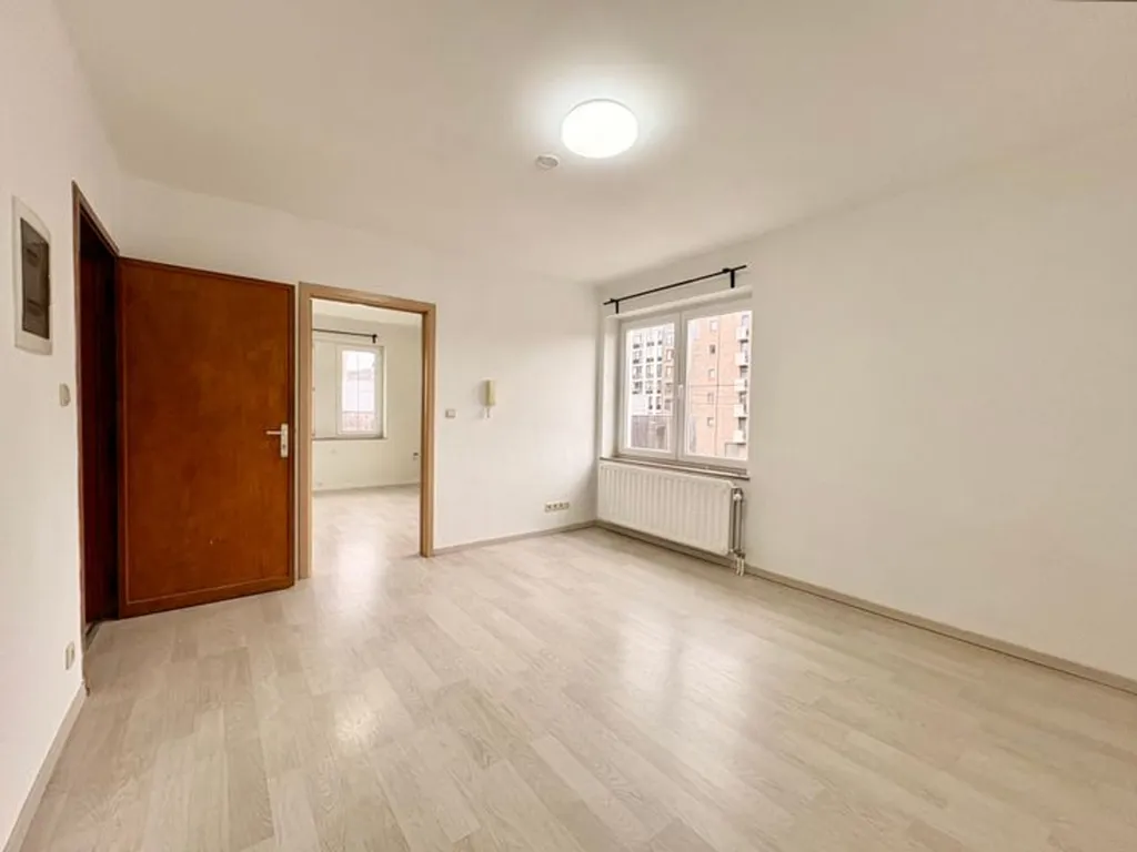 Rooms - Renovated Duplex with Meuse View in Jambes