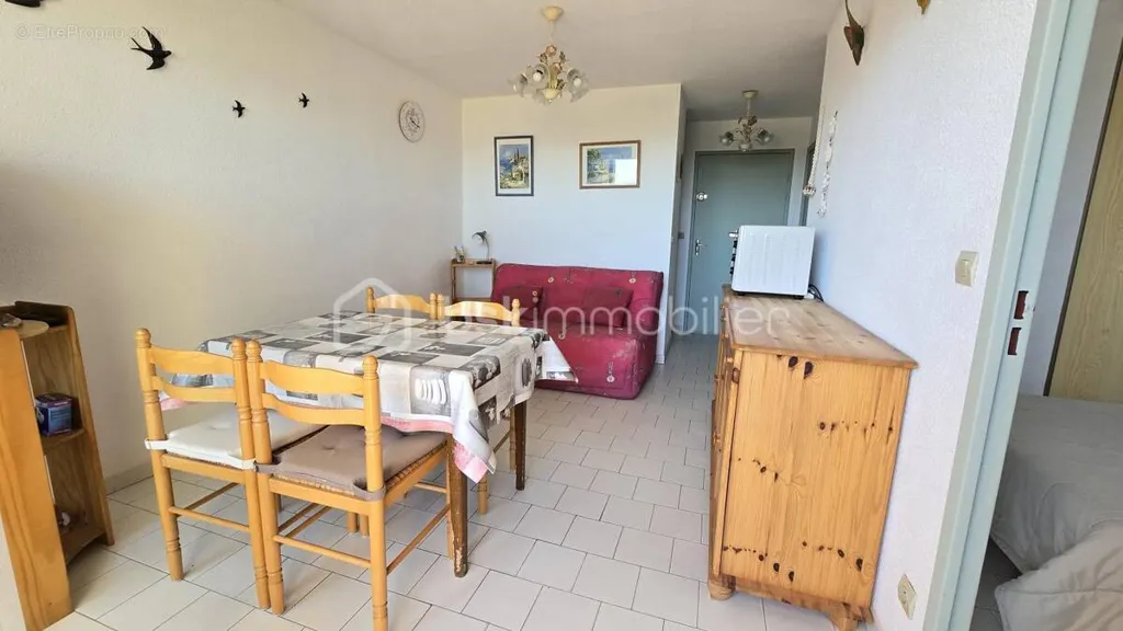 Salle à manger - Appartement T2 avec Parking à Frontignan Plage