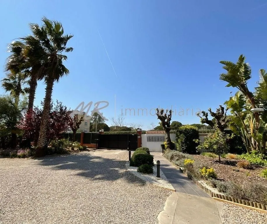 Extérieur - Luxury Penthouse with Pool in Gavà