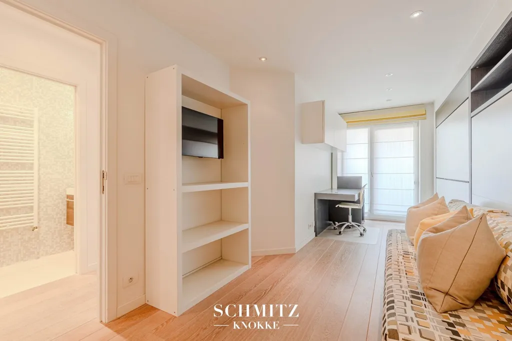 Chambres - Appartement Spacieux avec Terrasses sur Avenue Dumortier