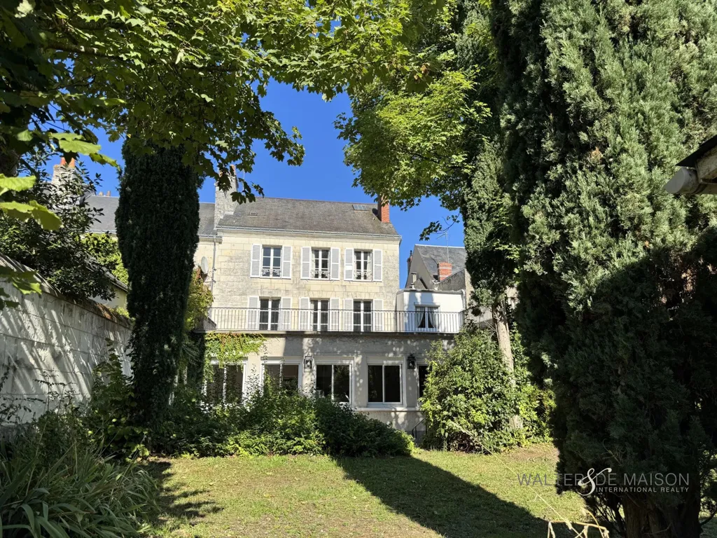 Jardin - Hôtel Particulier avec Jardin et Bureaux à Loches