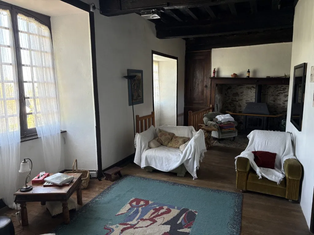 Elutuba - Renovated Stone House with Pool near Objat
