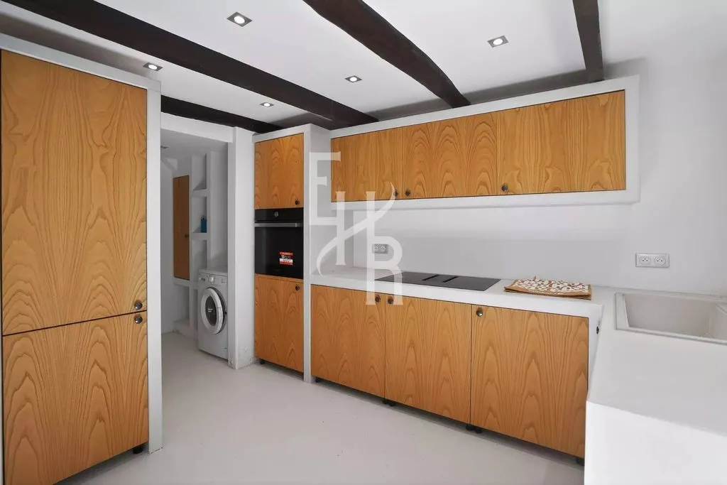 Cuisine - Appartement Luxueux avec Vue Mer à Mougins