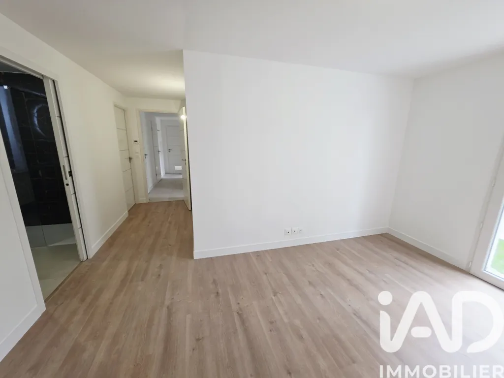 Pièces - Appartement T5 avec Terrasse à Pessac