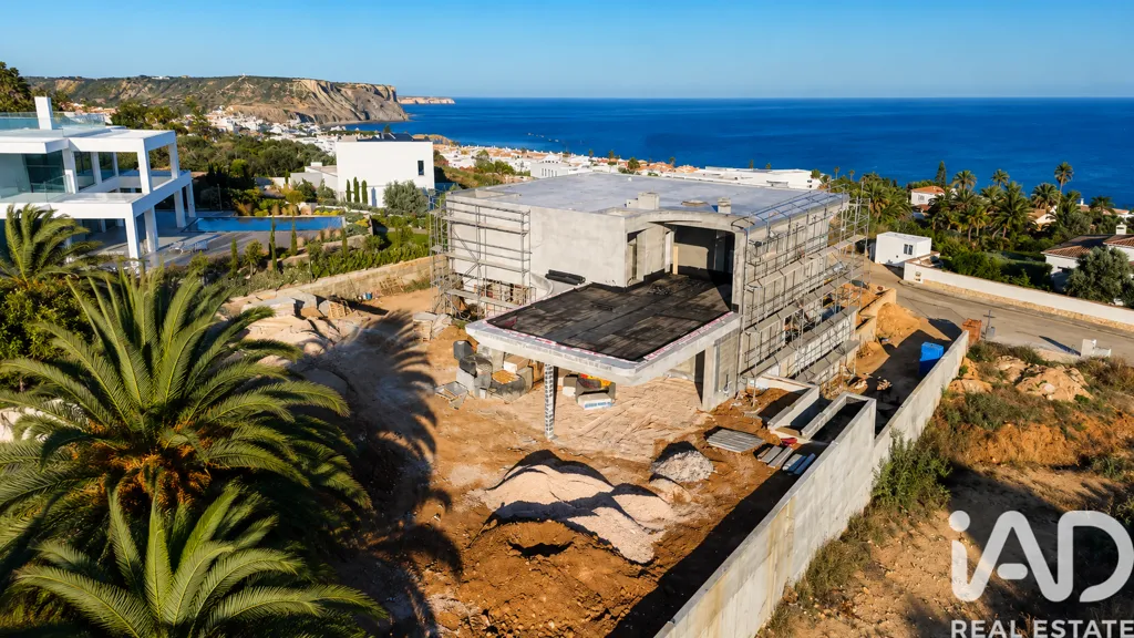 Välivaade - Contemporary Villa with Sea Views in Luz