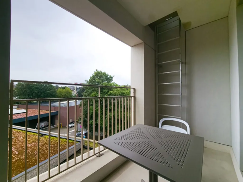 Rõdu - Furnished Flat with Terrace in Antwerp Centre