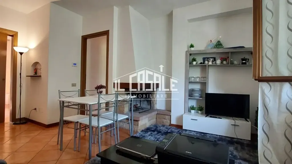 Séjour - Quadrilocale with Balcony in Londa
