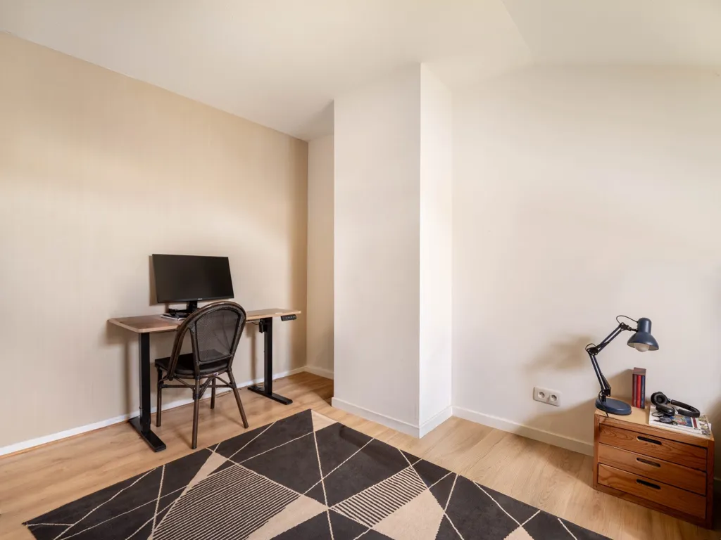 Bureau - Appartement Duplex avec Vue Panoramique à Thonon-Les-Bains
