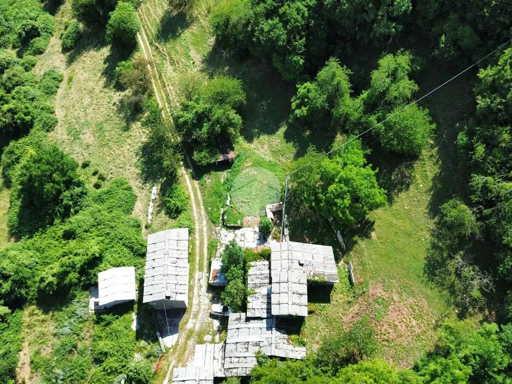 Vue aérienne - Rustic Home with Large Land in Fumane