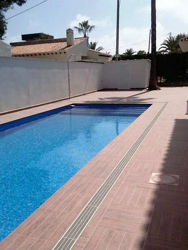 Piscina - Luxury Villa with Pool in Cabo Roig, Valencia