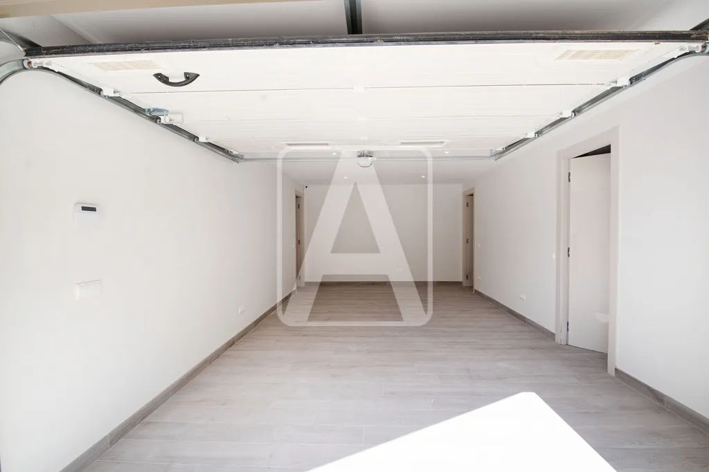 Garaaž - Luxury Villa with Sea View in Calpe