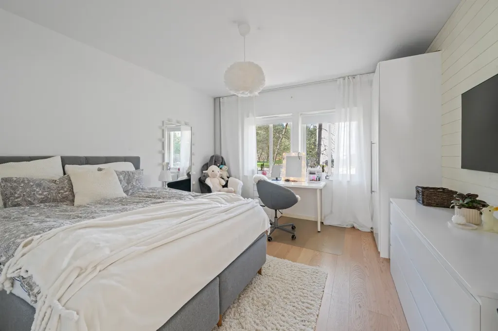 Schlafzimmer - Spacious Bungalow with Pool in Ljungskogen