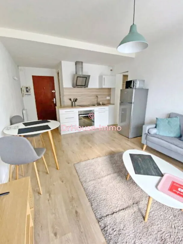 Elutuba - 2-Bedroom Apartment with Balcony in Tarbes