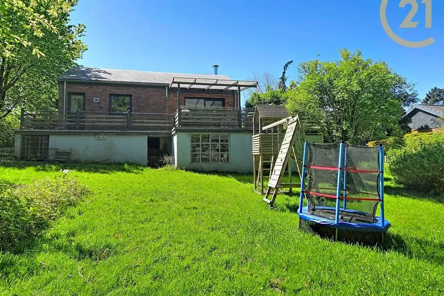 2 magamistoaga maja asukohas Genappe