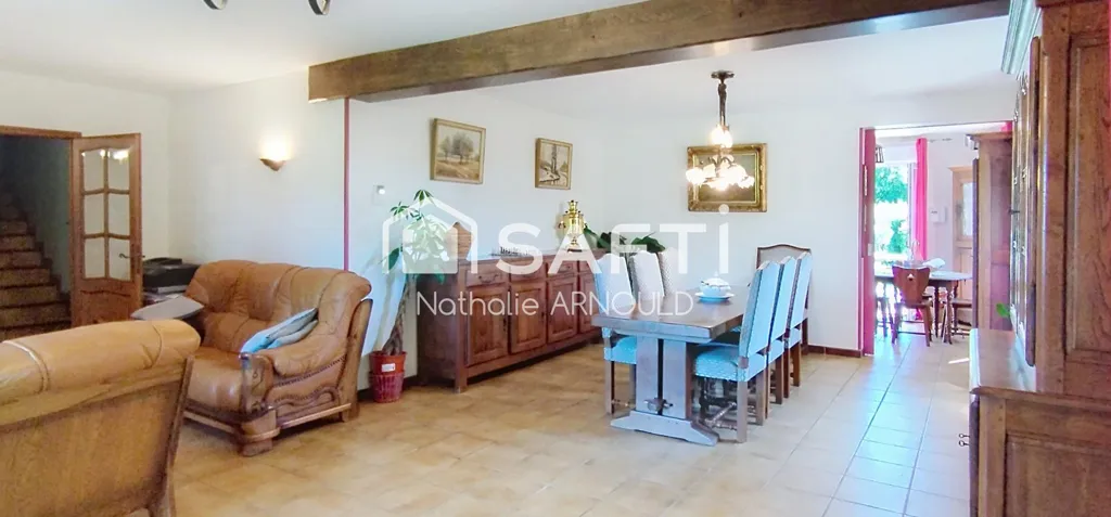 Salle à manger - Maison avec piscine et jardin à Mars-la-Tour