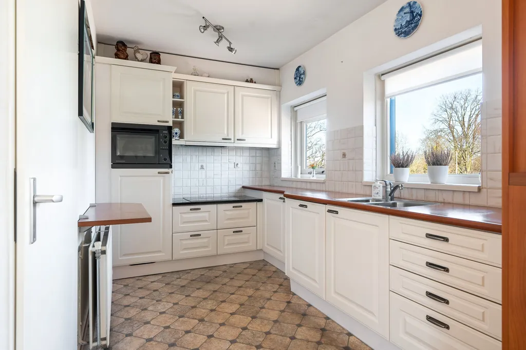 Cucina - Apartment with Rooftop Terrace in Marum Centre