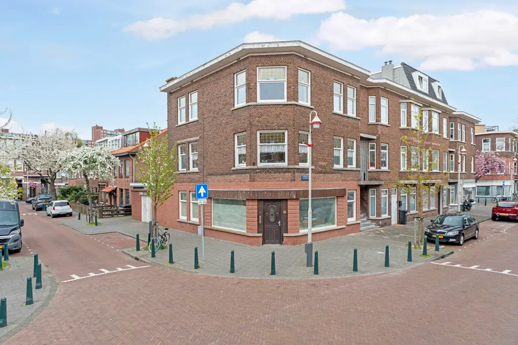 Esterno - Charming Upper Flat with Balcony in The Hague