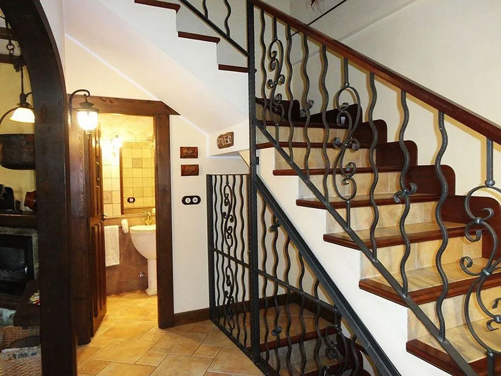 Pièces - Adosado with Rustic Decor in Riocavado de la Sierra